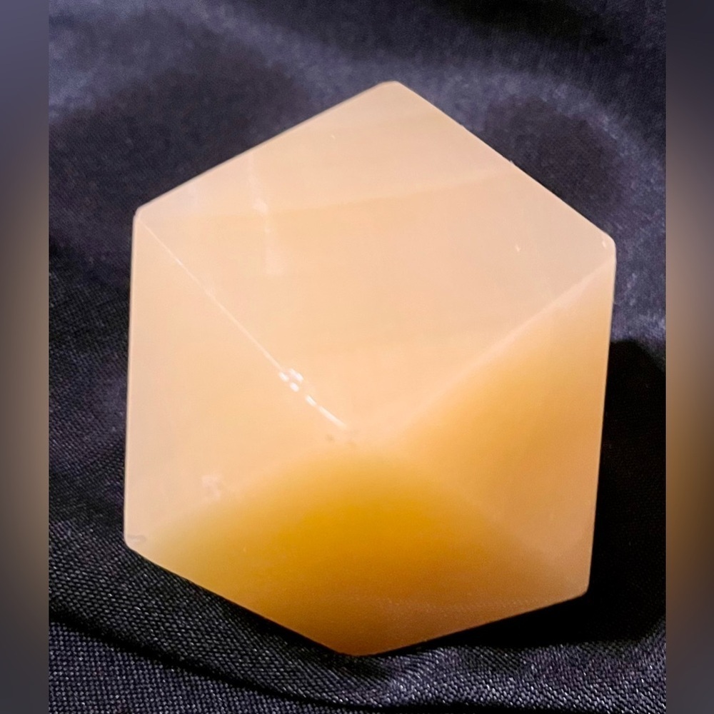 Vintage Cream Onyx Faceted Cube Paperweight Mexico Geometric Stone Home Decor
